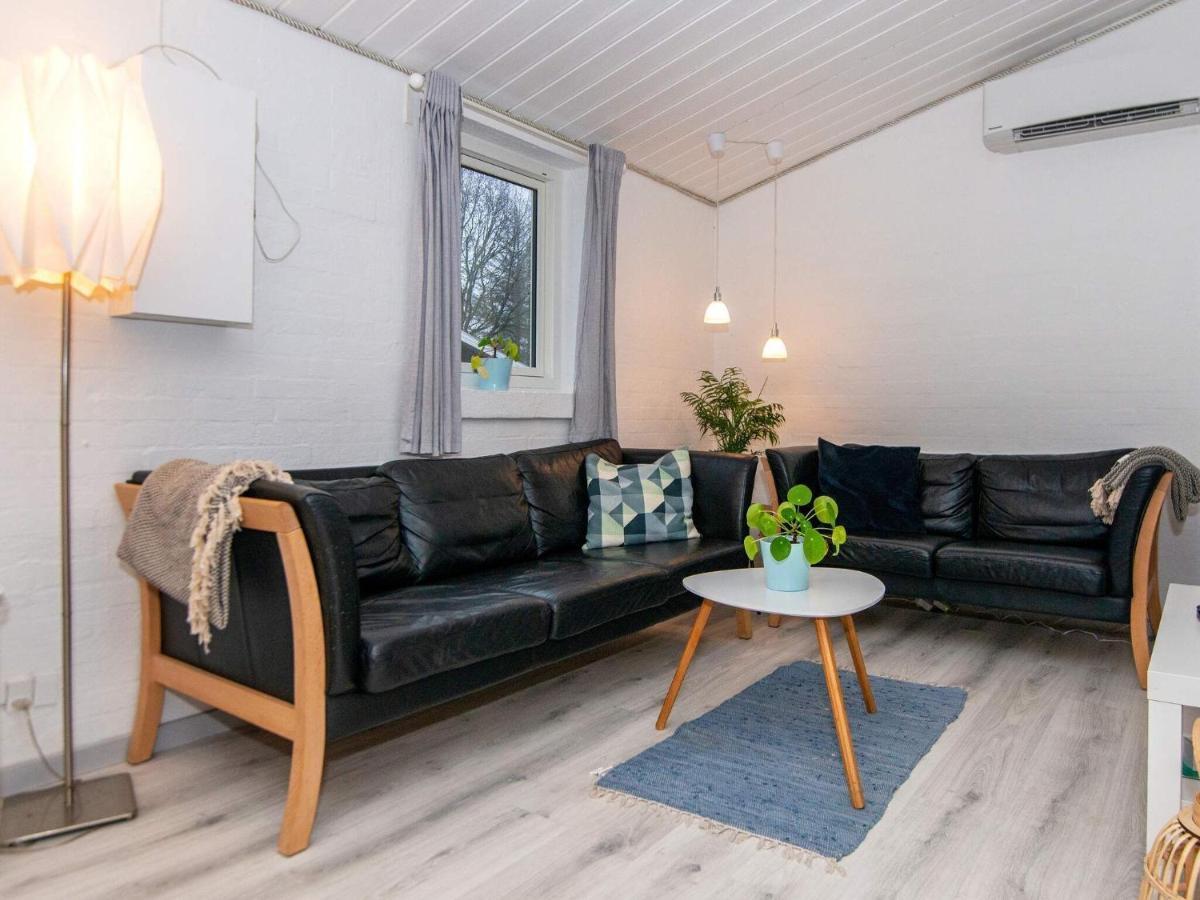 7 Person Holiday Home In Rsted Kare Exterior foto